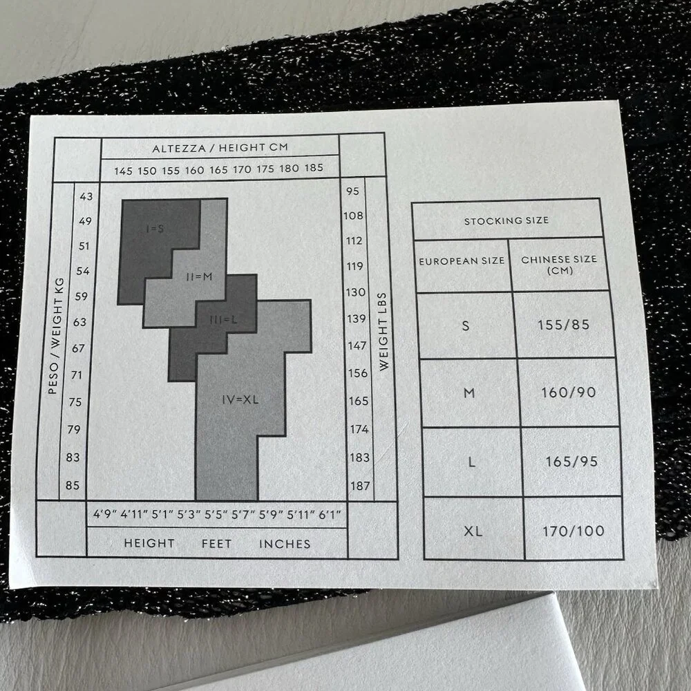 NEW GUCCI TIGHTS BLACK GOLD KNIT GG SZ M 691619 - Picture 8 of 9